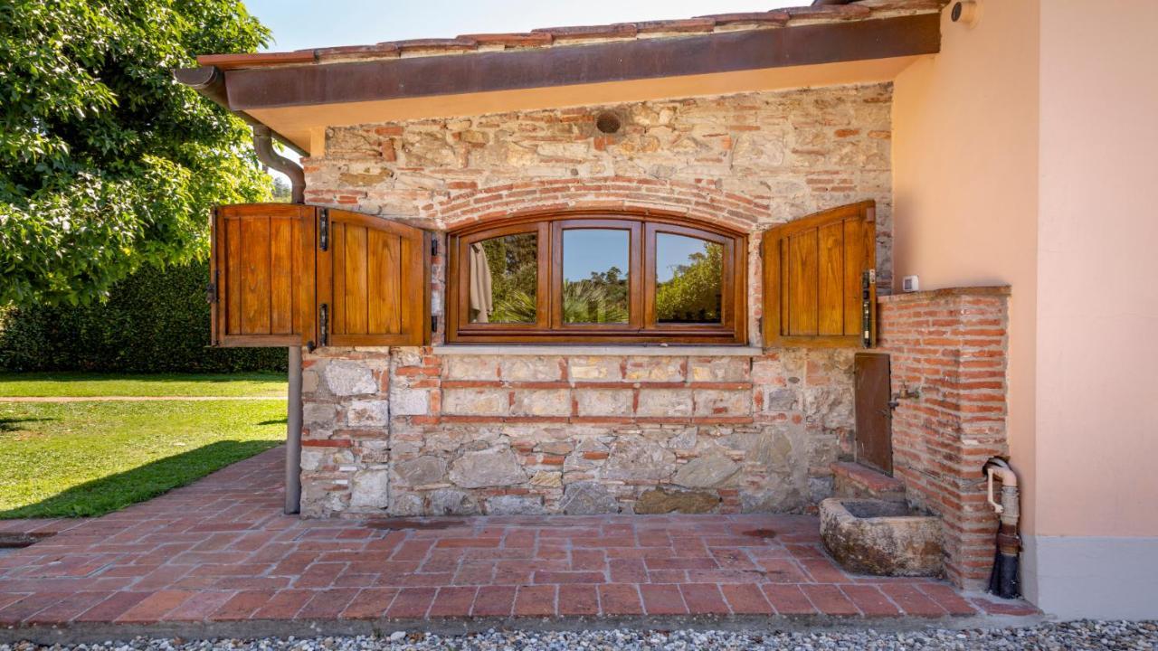 Il Cottage Di Patrizia Lucca Exteriér fotografie